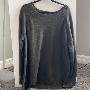 Old Navy Sweater